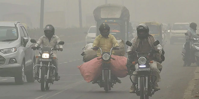 Breathing becomes more difficult in Delhi, visibility disappears, yellow alert issued